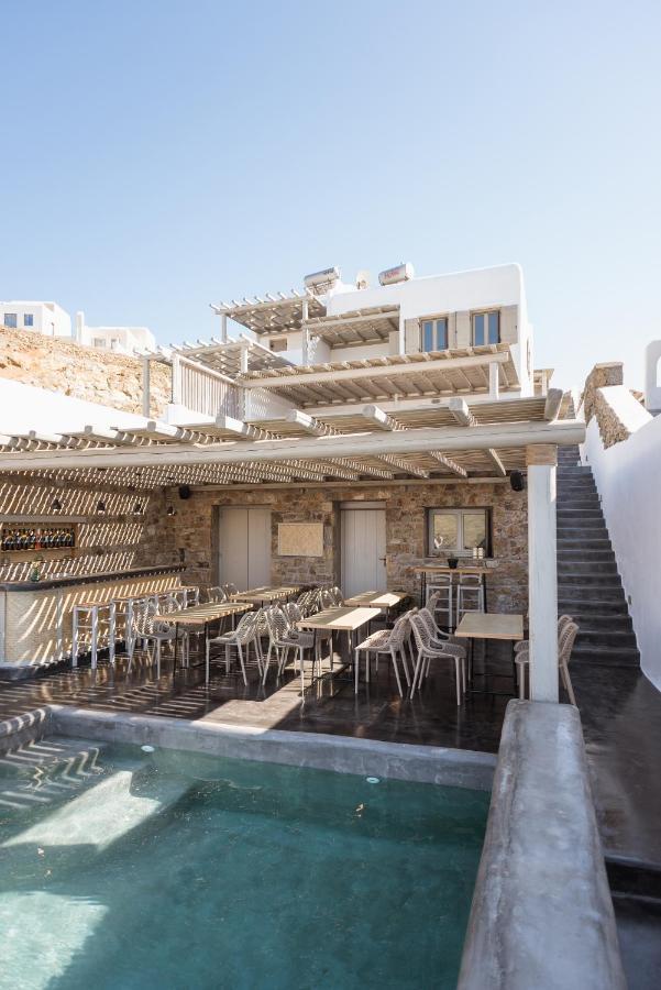 Sea Rock & Sky Private Residence Merchia Beach Exterior photo