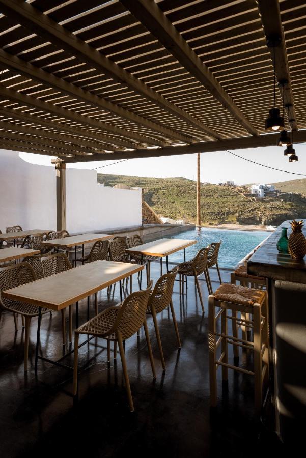 Sea Rock & Sky Private Residence Merchia Beach Exterior photo