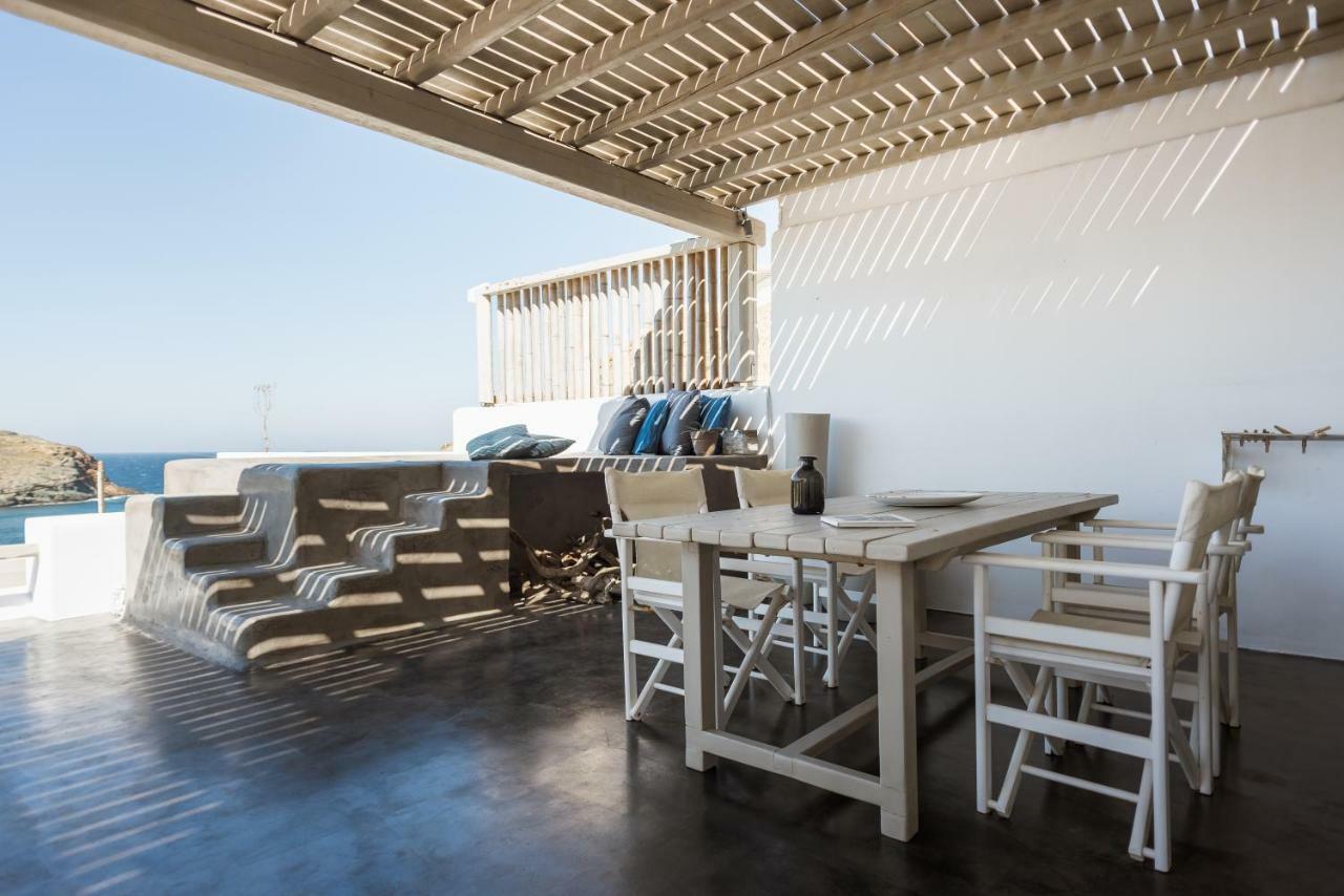 Sea Rock & Sky Private Residence Merchia Beach Exterior photo